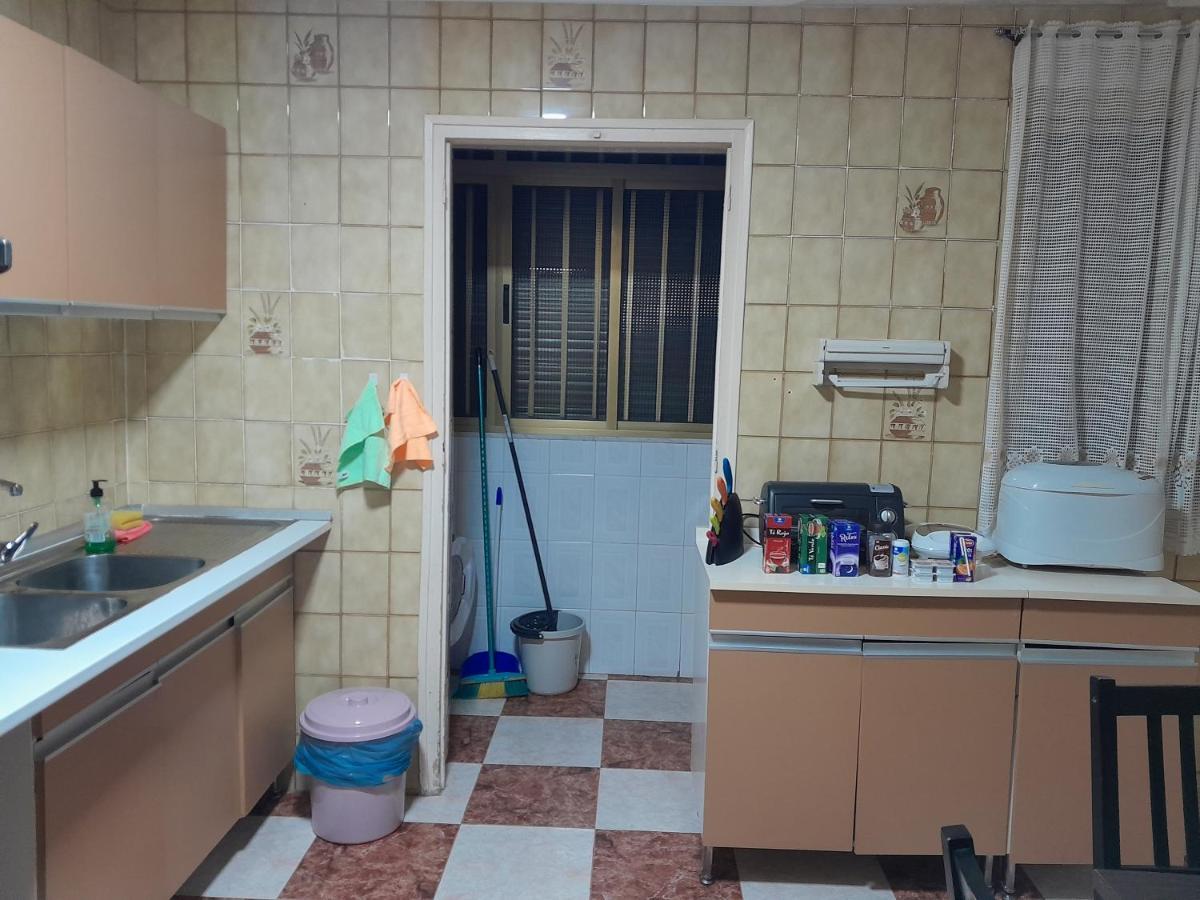 Disfruta De Un Barrio Tranquilo Lejlighed Alcalá de Guadaira Eksteriør billede
