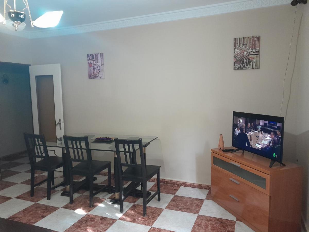 Disfruta De Un Barrio Tranquilo Lejlighed Alcalá de Guadaira Eksteriør billede